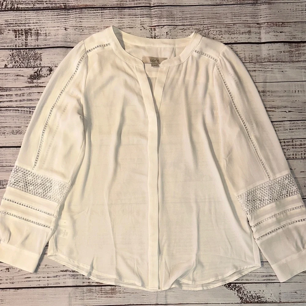 LOFT Ivory Blouse with Lace Detail Sz. M - Picture 3 of 9
